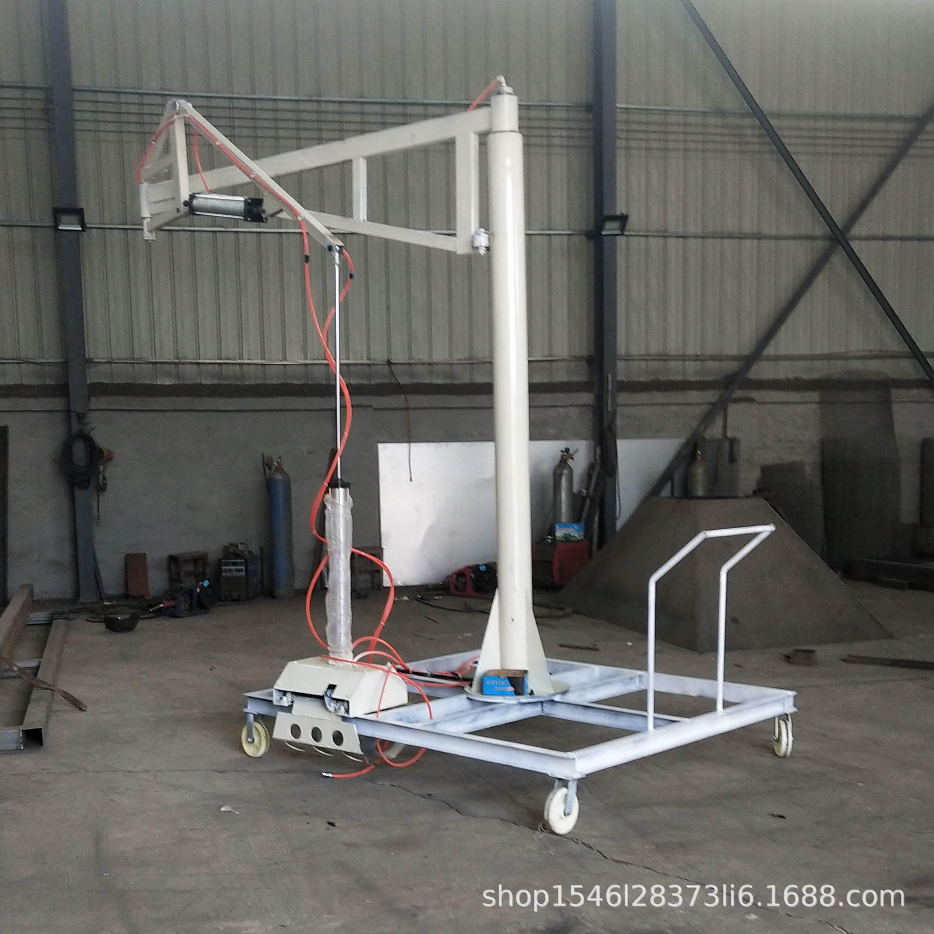 Help mechanical grasped hand cement handicraft fertilizer feed…