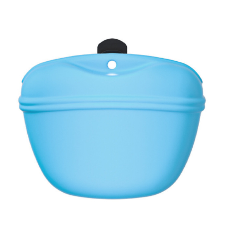 厂家现货四季便携宠物硅胶训练零食包训犬腰包外出狗粮包环保防漏