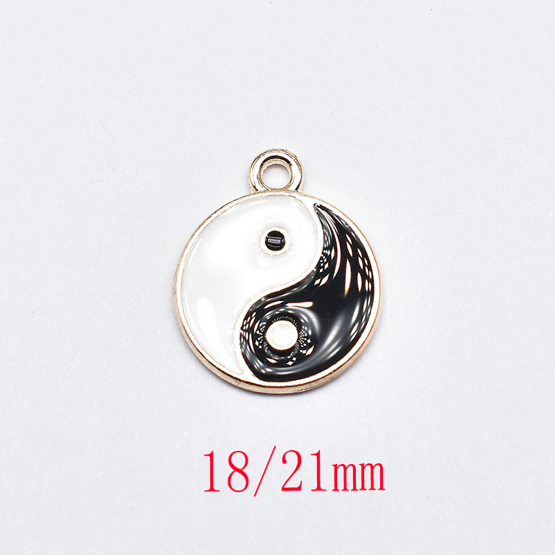 Colgante de Tai Chi Yin Yang, para pulseras, aretes y DIY, accesorio de aleación - Mayorista