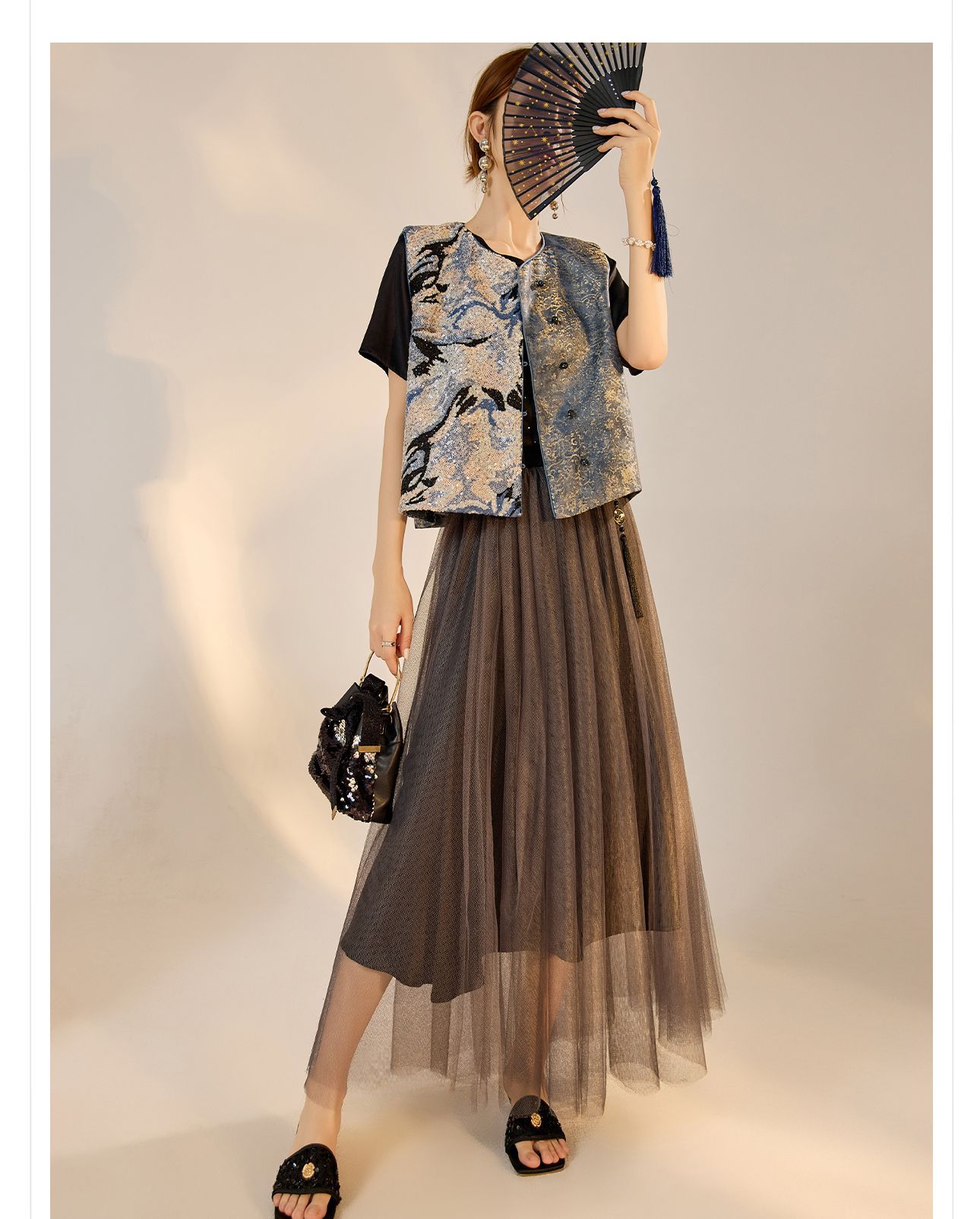 Áo vest nữ phong cách Trung Hoa mới 2026, thiết kế thêu sequin, chất rayon sang trọng — Đen, Màu huyền ảo, Xanh lam chi tiết 27