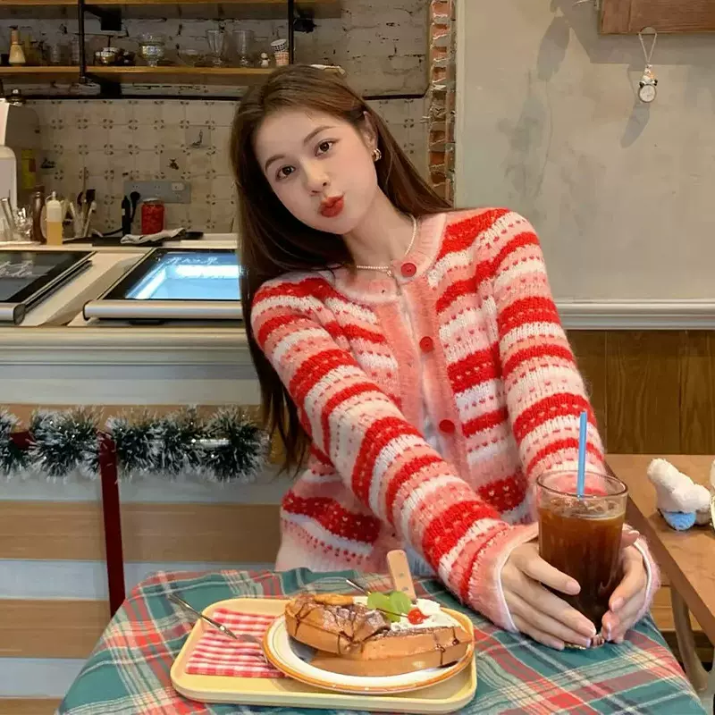 羊毛混纺新年红色条纹针织开衫女2025秋冬新款慵懒气质上衣