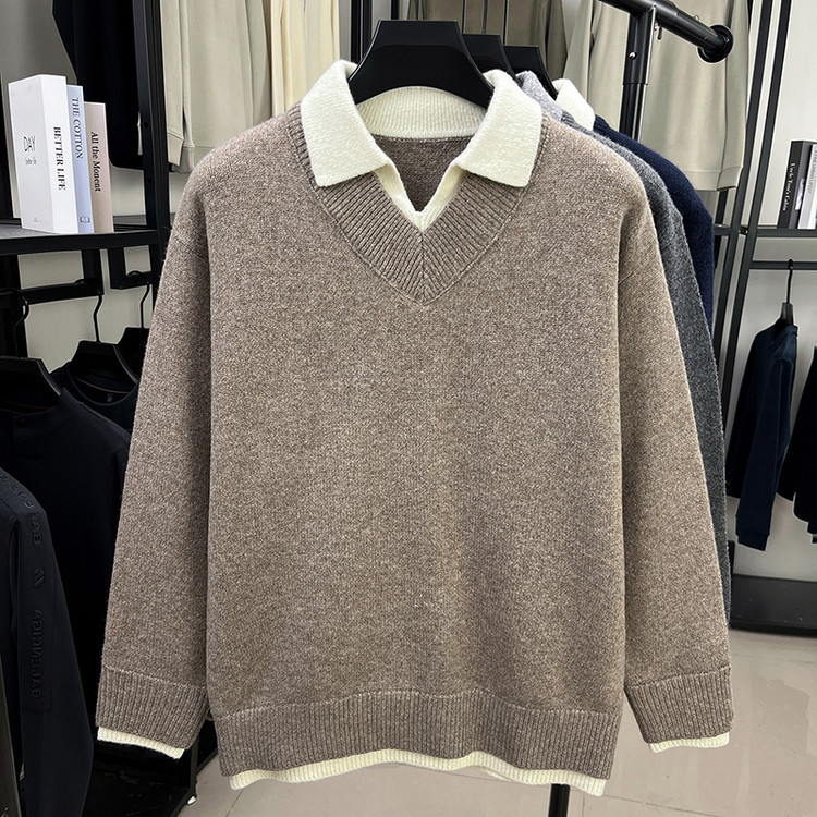 T-shirt convencional juvenil de moda V-collar falso dos piezas de camisa de punto de punto suéter de invierno masculino camisa de punto de color sólido