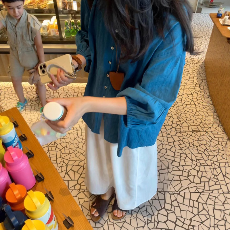 Loose and Casual Summer Thin Shirt with a Peacock Blue V-Neck Single-Breasted Design for Women, Lantern Sleeve Top