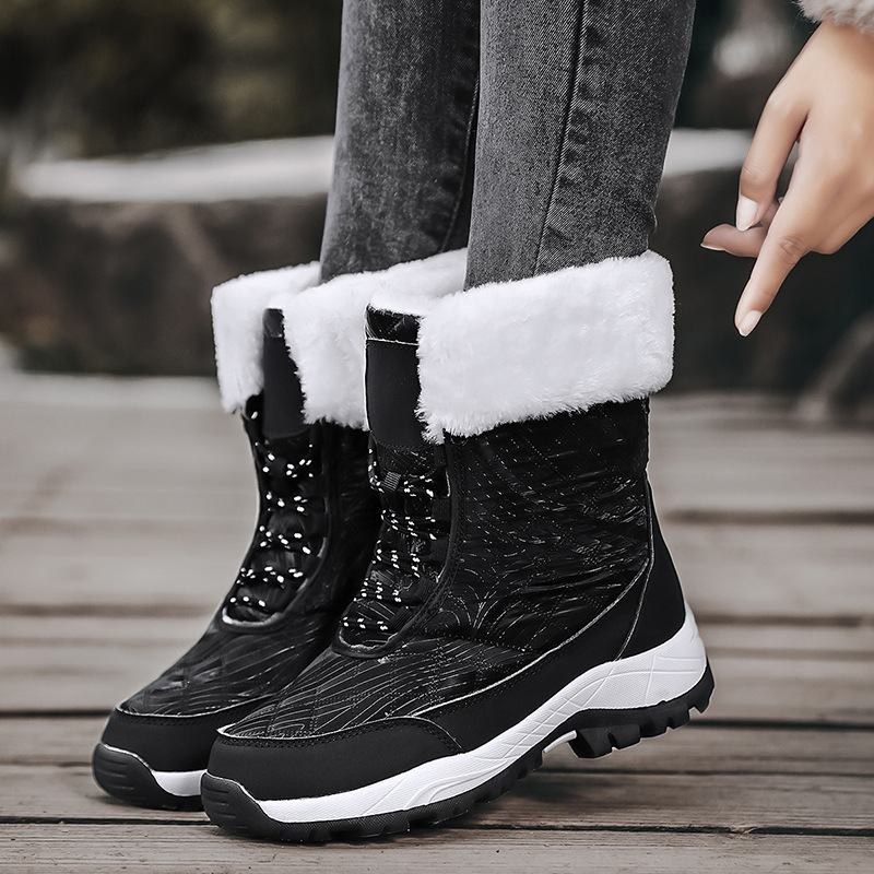 Winter Outdoor Snow Boots for Women, Fleece-Lined, Thickened, Warm Cotton Shoes, Anti-Slip, Suitable for Skiing and Skiing Trips in the North Winter Outdoor Snow Boots for Women, Fleece-Lined, Thickened, Warm Cotton Shoes, Anti-Slip, Suitable for Skiing and Skiing Trips in the North
