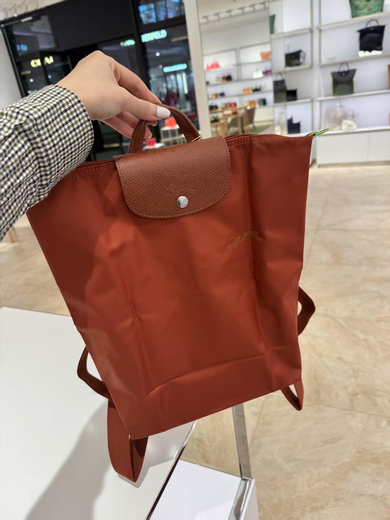 New backpack eco-friendly chestnut color