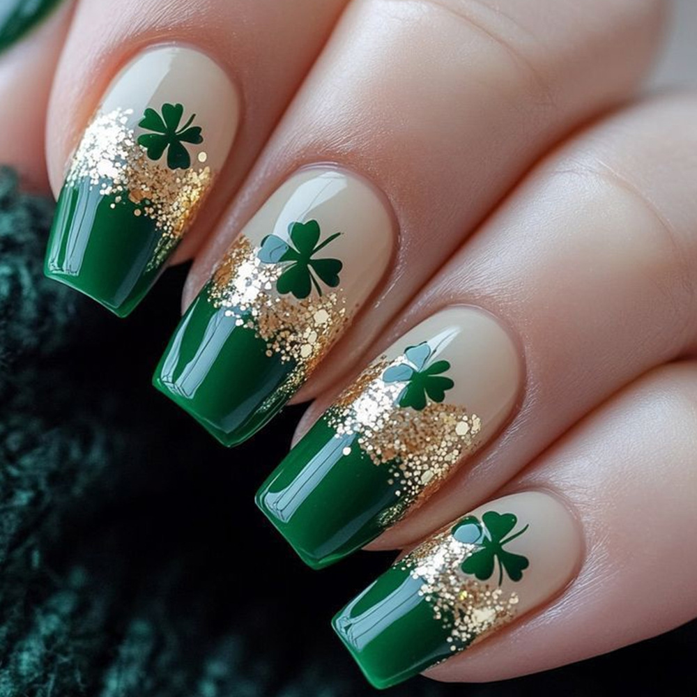 Golden Flash Lucky Clover manicure comercio exterior verde francés Uña de San Patricio parches de uñas de vacaciones image 1