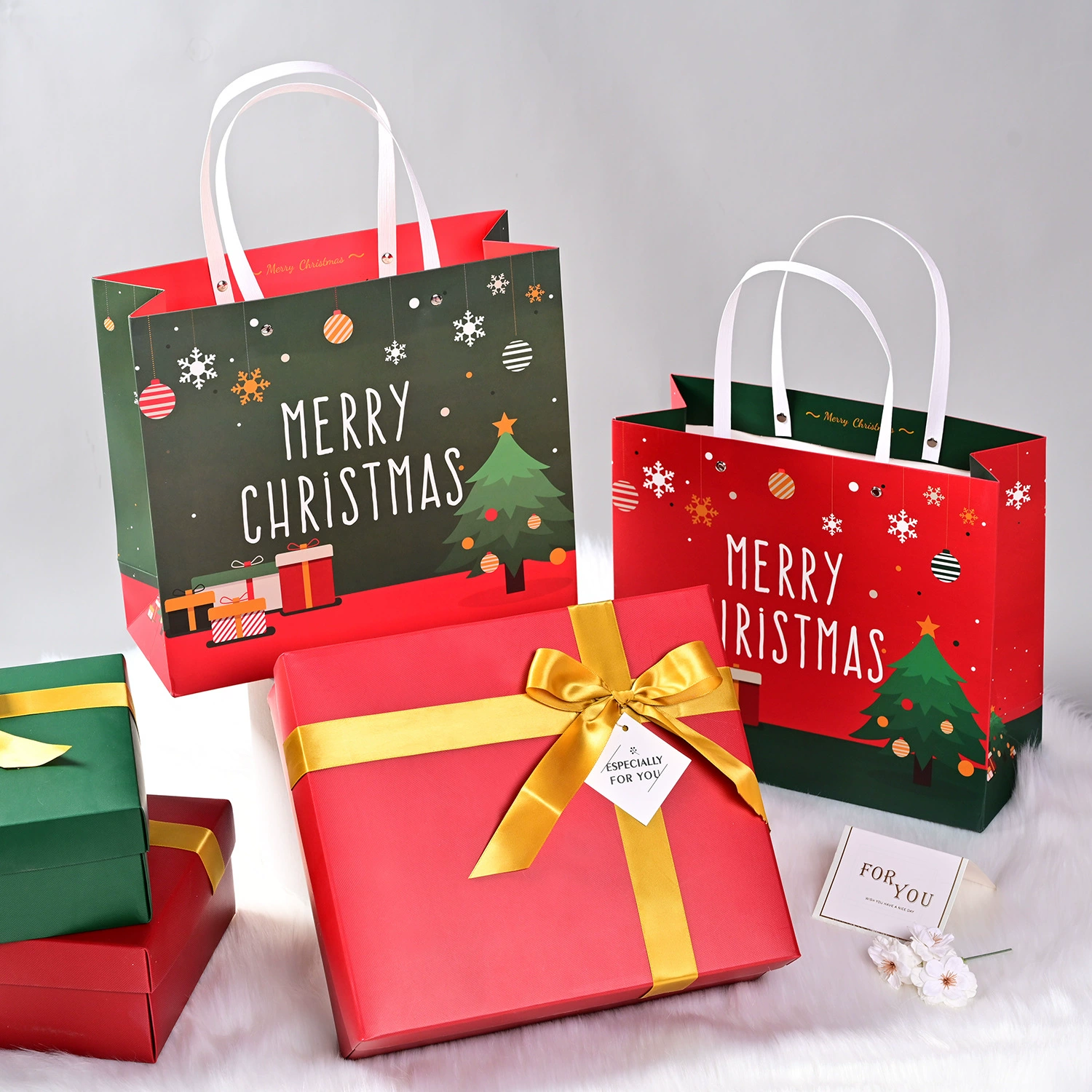 Handheld Christmas gift box, Birthday gift
