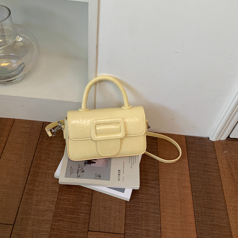Bolso de mano de alta sensación para mujeres 2026 nuevo nicho super caliente, bolso de hombro ligero de lujo, exquisito bolso de estilo occidental image 8