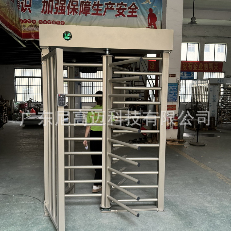 厂家直销物业小区全封闭式旋转人行通道闸门防尾随电动门不锈钢栅