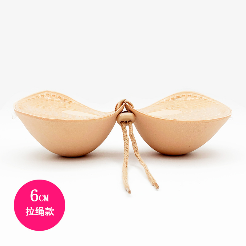 Producción y ventas pequeño pecho engrosado pegatinas en el pecho 5CM de espesor sujetador invisible pecho plano grande de silicona pegatinas en el pecho vestido de novia pegatinas de mama