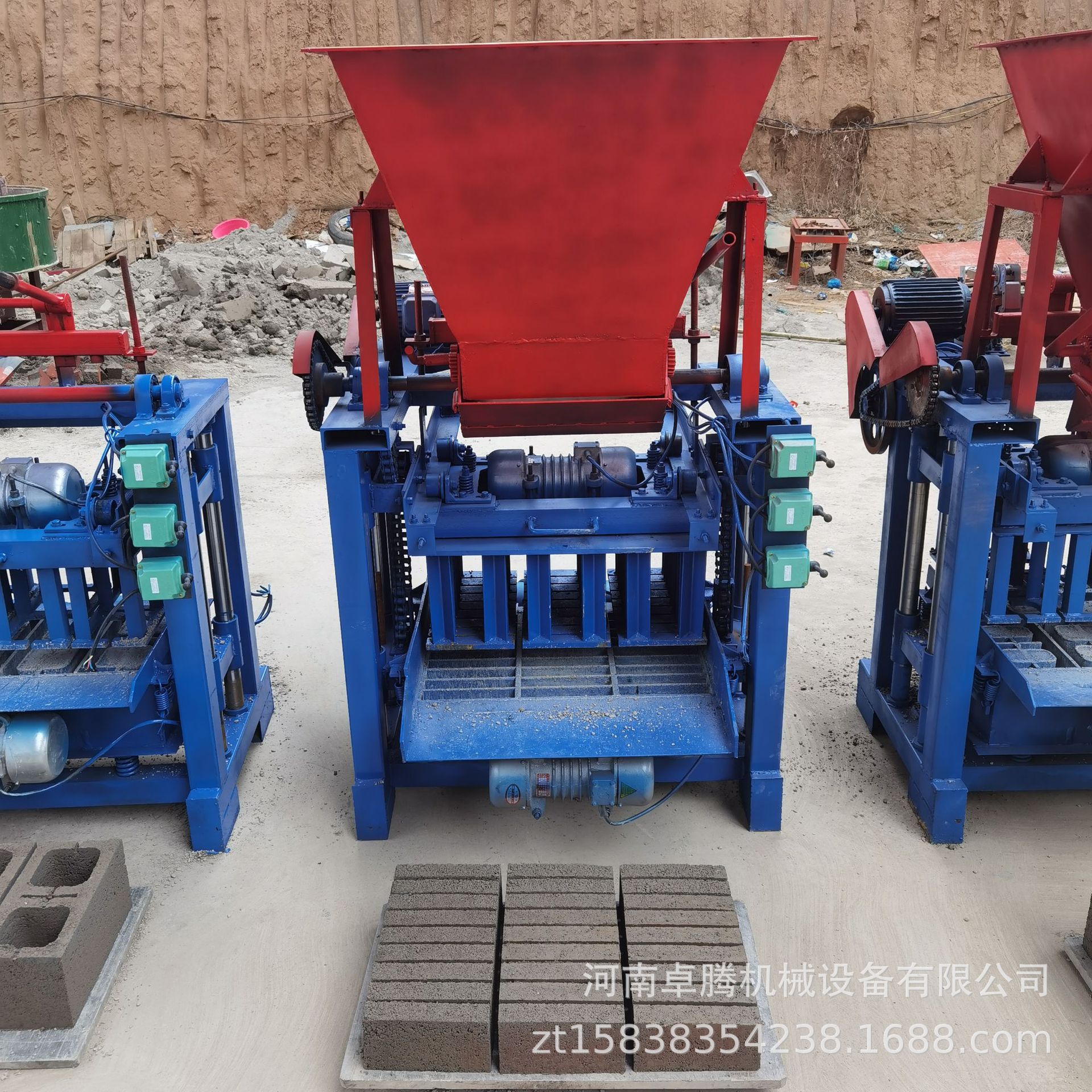 小型全自动水泥垫块混凝土制砖机移动免烧空心实心彩砖植草打砖机