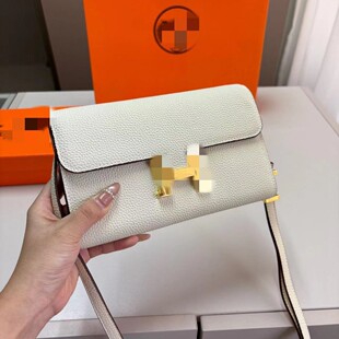 H����Ƥ�n��Ů�L�����б��С�X�� С��ţƤ����Ƥ�A����б��Ů��