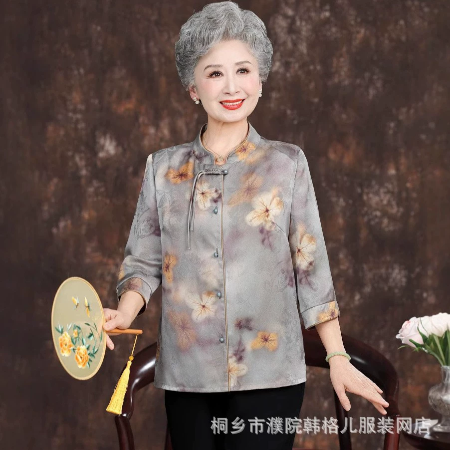2025 новый летний новый средний и пожилой мама одеваются свободная старушка рубашка новая китайская контрастная рубашка кардиган для женщин