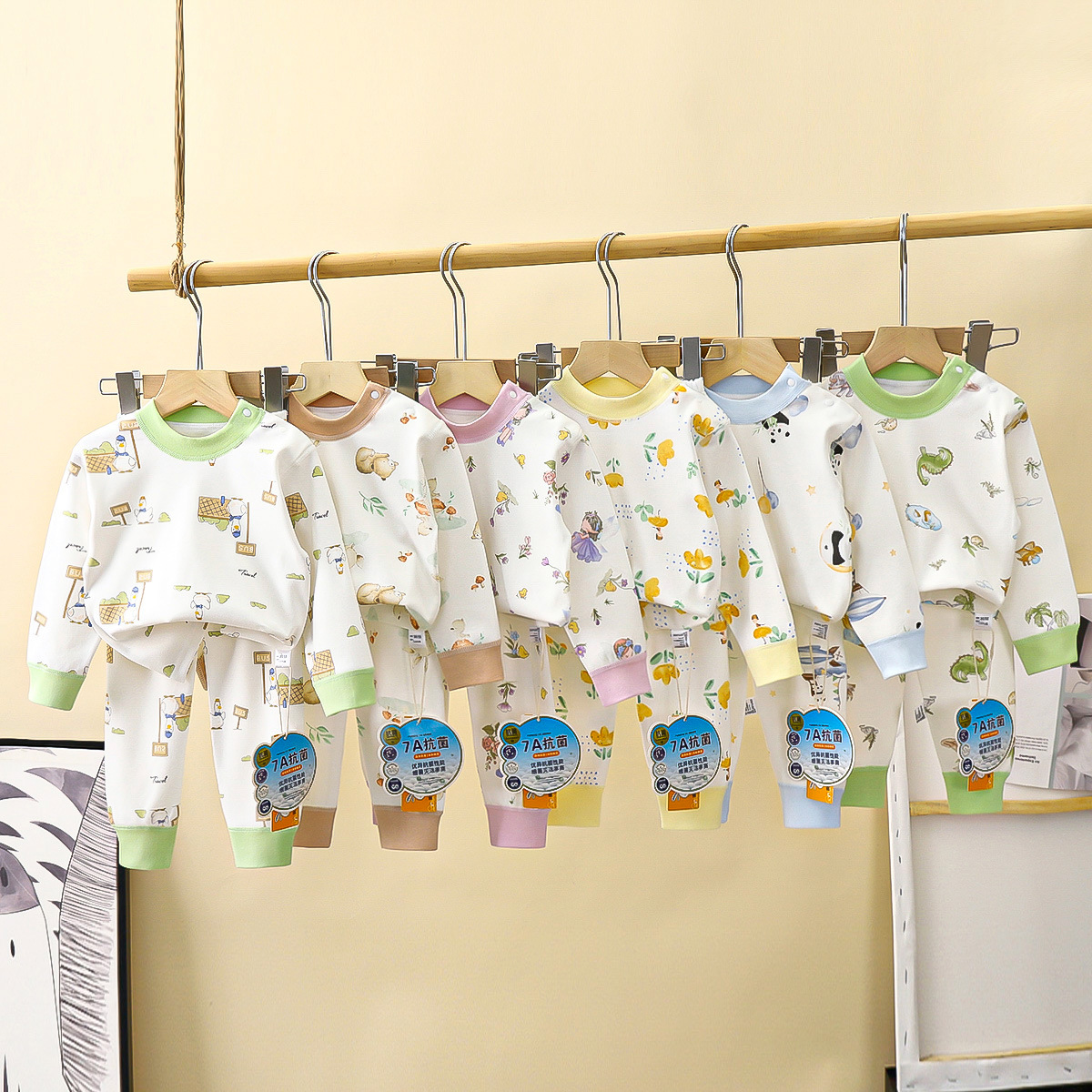 Ropa interior para niños, traje de algodón para bebés, otoño nuevo estilo, pijamas para bebés deshuesados para hombres, ropa para el hogar para niñas, ropa para niños