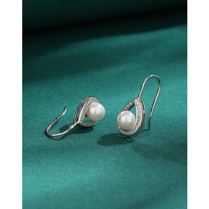 Gota de agua pendientes de perlas para las mujeres 925 plata esterlina diseño de nicho 2023 nuevo estilo pendientes de lujo de alta calidad