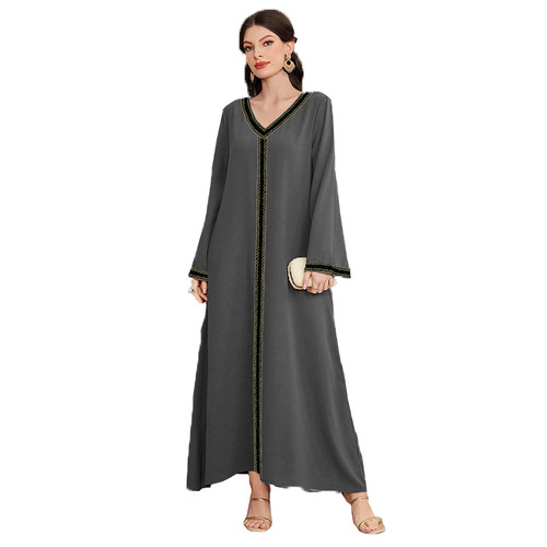 2025 Trendy Arabic-style Women's V-neck Dress | Loose-Fitting, Fashionable Embroidered Long Gown