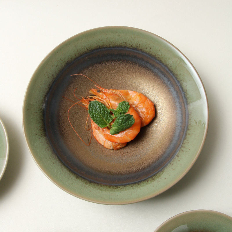 Vintage-Style Ceramic Plates with Crackle Glaze and Pointed Edges, Especially Beautiful Deep Plates with a Unique Artistic Design