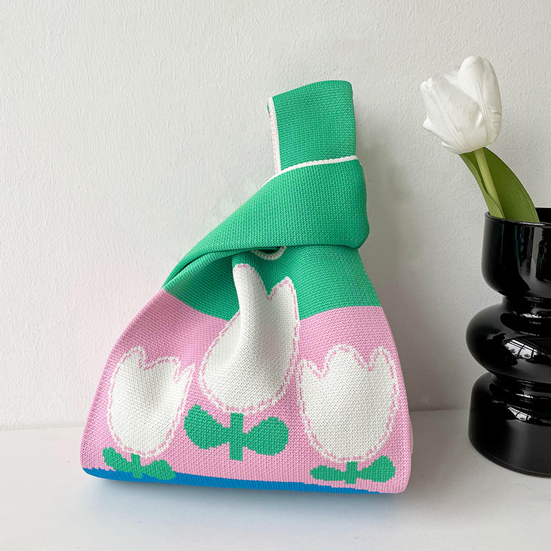 Tulipanes de base verde