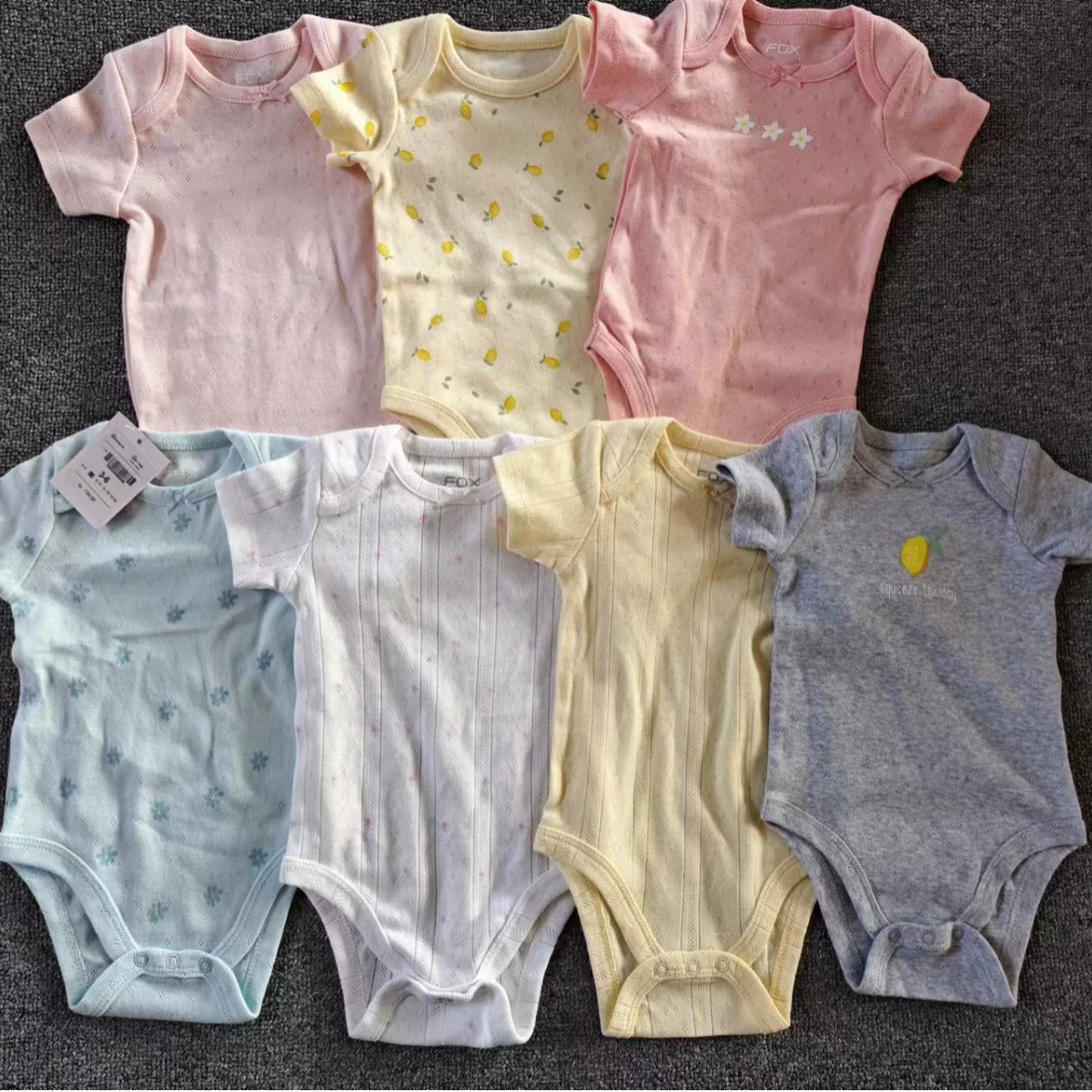 2023 Winter New Foreign Example ** Shan Di Family Cartoon Short Sleeve Baby Out of Serving Triangle Climbing