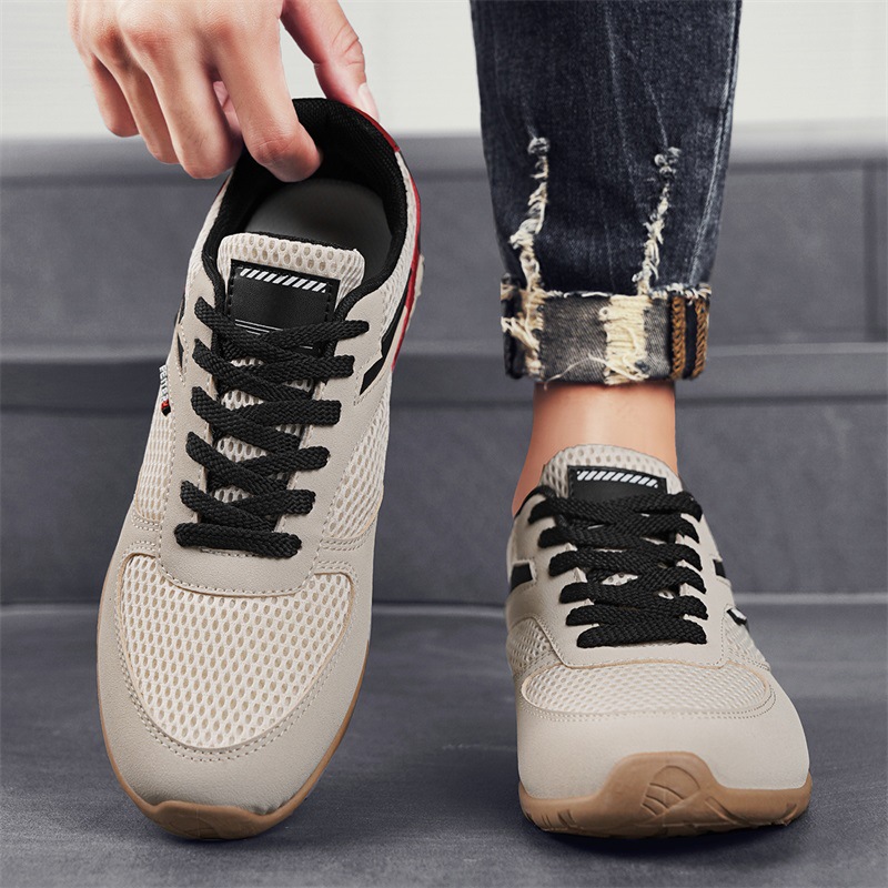 Zapatos de hombre en línea de primavera 2025 nuevos zapatos de moda de correr de red de estilo universal, zapatos de moda de altura de suela gruesa y casuales