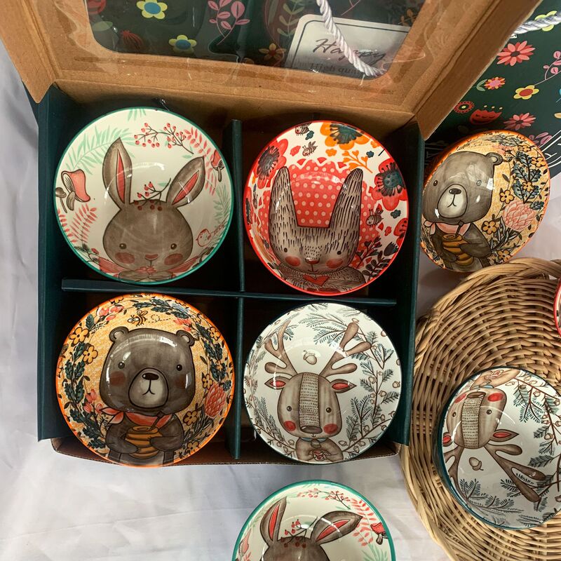 Cartoon tableware set Bowl free shipping gift tableware suit daily necessities housewarming tableware gift box ceramic bowl Cartoon tableware set Bowl free shipping gift tableware suit daily necessities housewarming tableware gift box ceramic bowl