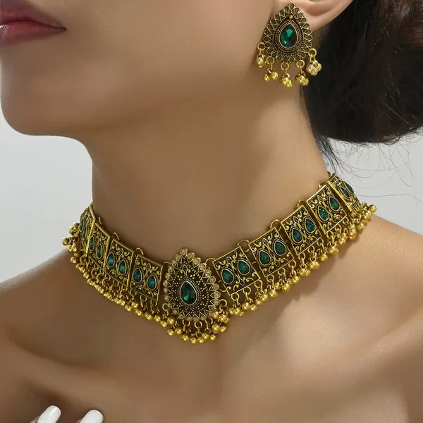 European and American Cross-border Fashion Retro Medium Dongfeng Peacock Style Water Drop Temperament Exaggerated Ladies Necklace Earrings suit