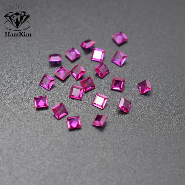 正方 红刚玉车平