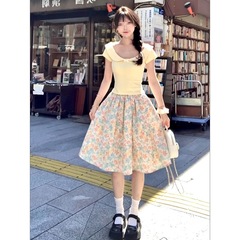 クロスボーダー夏和風甘いガーリーファッションスーツ女性の大きな人形襟半袖Tシャツ+レトロ花柄ハーフレングス