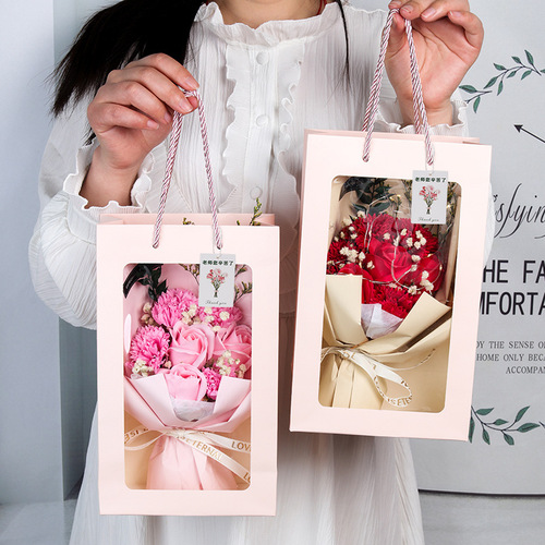 Valentine's Day Gift Everlasting Gypsophila Dried Bouquet of 7 Carnation Roses Soap Flower Gift Box Mother's Day Gift