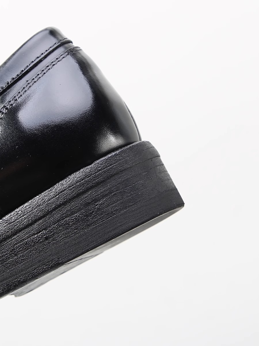 Leather outsole loafers a slip-on wedding shoes Fashion low luxury men's shoes_vogvips.com