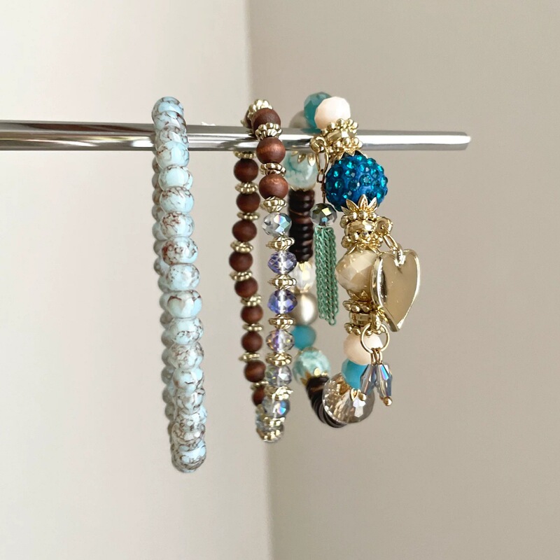 Vintage Blue Crystal Beaded Bracelet with Rhinestones, Retro Fashion Trendy Bracelet, Personalized Fashion Jewelry