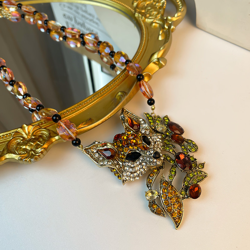 Exaggerated Diamond Studded Personalized Necklace, Three-dimensional Unique Crystal Neck Decoration, Cute Little Fox Sweater Chain Accessories_voghion.com
