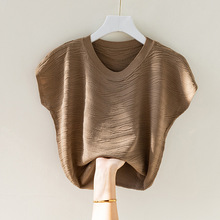 200斤可穿夏天冰丝上衣女士恤短袖宽松大码爆款洋气蝙蝠袖针织衫