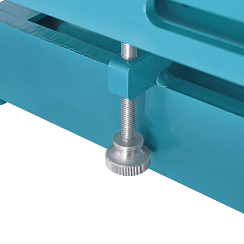 ͨ�� BIGRED ����Դ����ز�װ������1.2t Һѹƽ̨�� �綯��