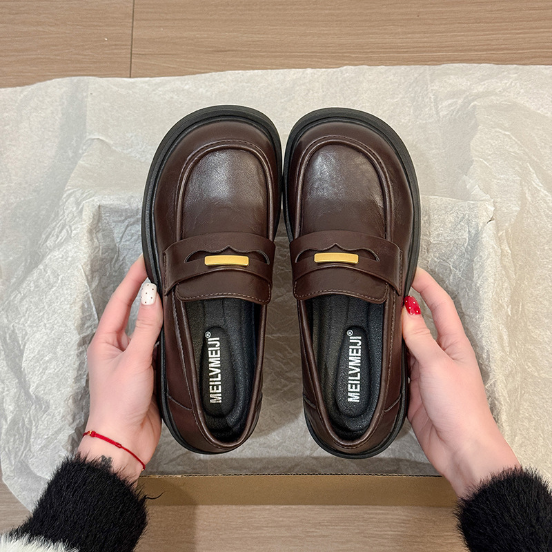 British Style Brown Loafers for Women 2026 New Model Versatile with Skirts Thick-Soled Height-Increasing Slip-On Leather Shoes