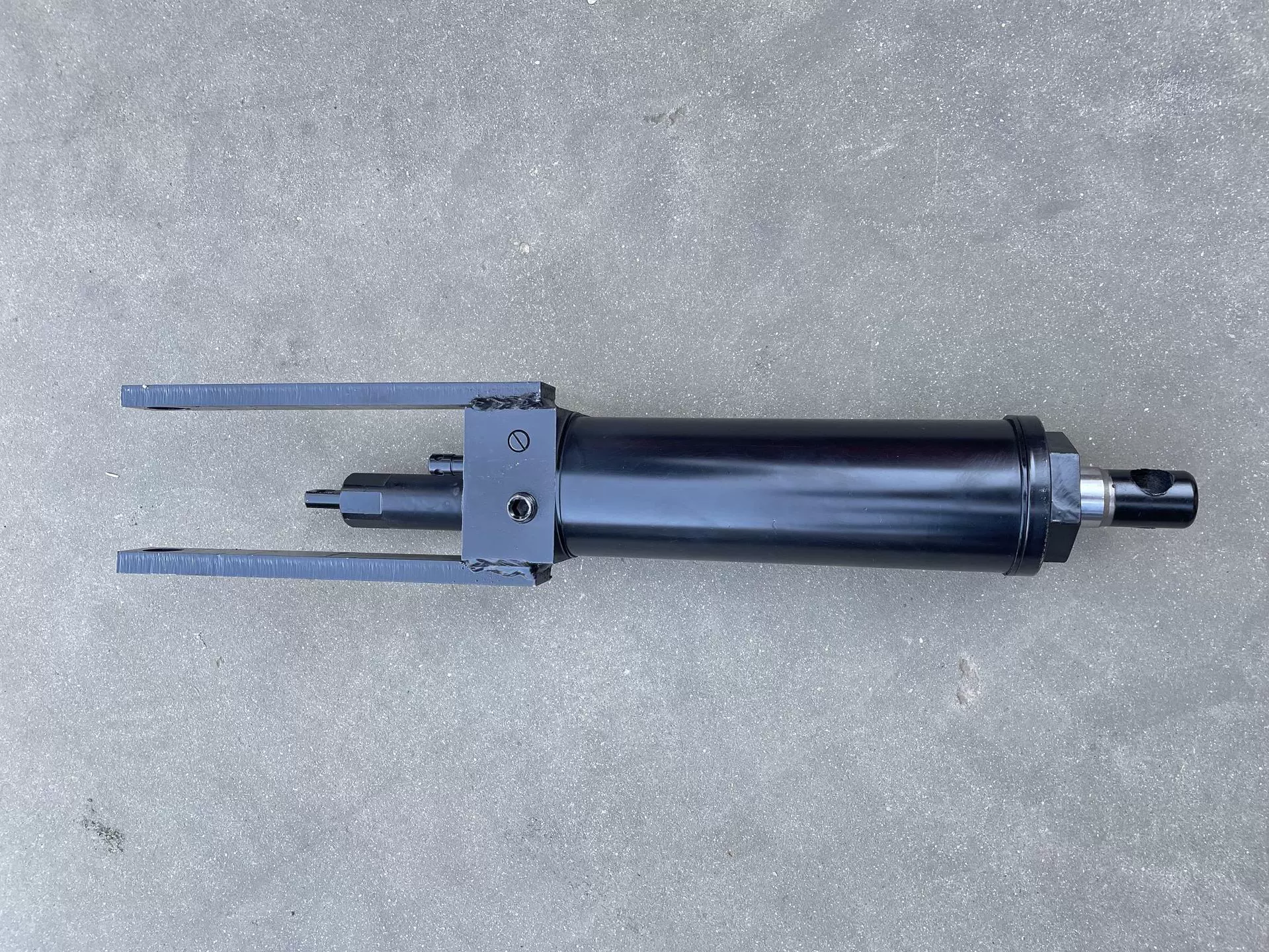 Yi Gong ручной гидравлический регулируемый цилиндр платформы аксессуары ножной цилиндр платформа автомобильный общий цилиндр разделенный насос цилиндр