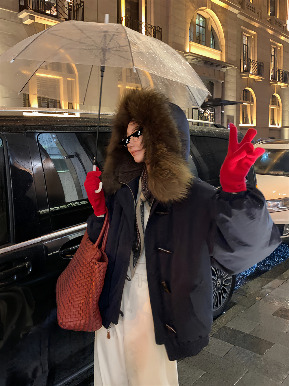 딥 네이비 블루