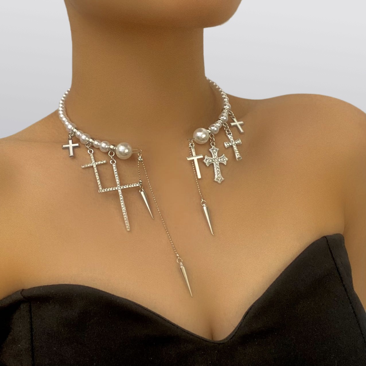 accessory pearl with tassels