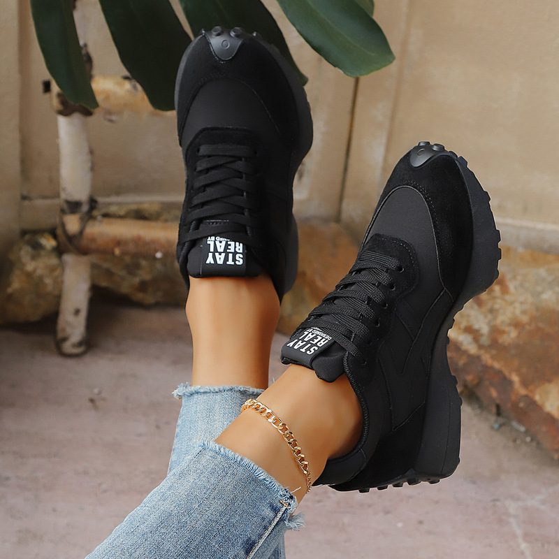 2026 Spring Retro Color-Blocked Sneakers for Women, Soft-Soled Breathable Casual Shoes, Lightweight Lace-Up Fashion Shoes, Multi-Color Women's Shoes 2026 Spring Retro Color-Blocked Sneakers for Women, Soft-Soled Breathable Casual Shoes, Lightweight Lace-Up Fashion Shoes, Multi-Color Women's Shoes