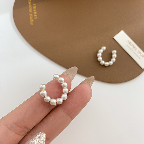 Pearl ear bone clip French style ear clip without piercing women's summer high-end ear bone ring temperament fashionable design earrings