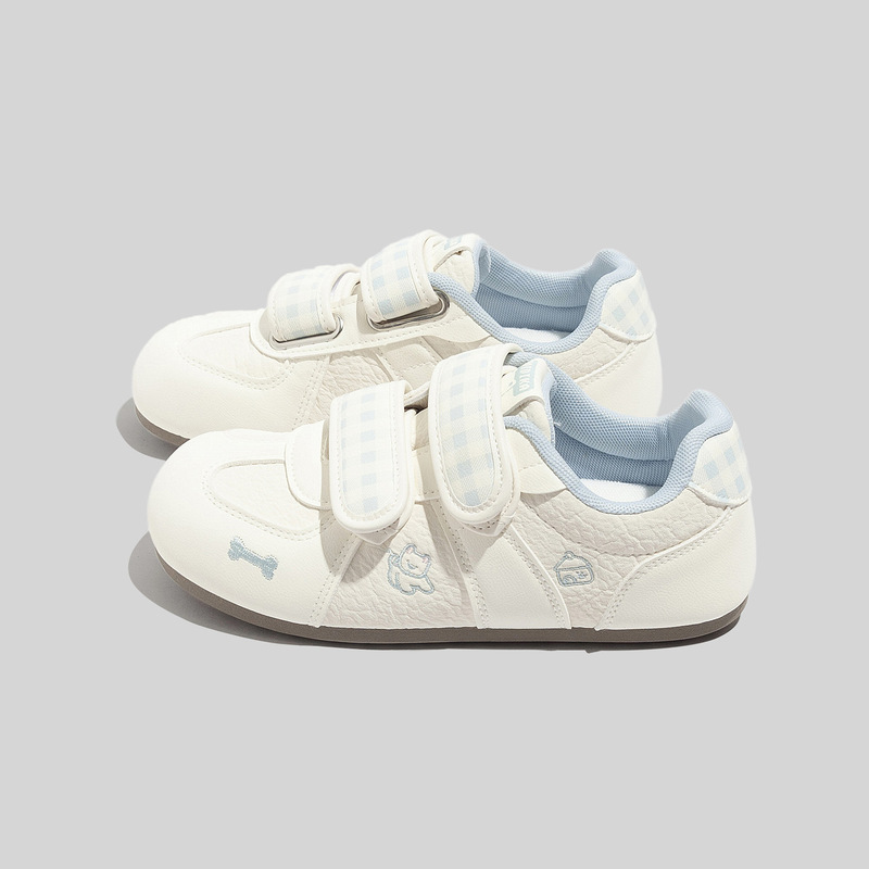 Versatile Velcro Round-Toe Sneakers 2026 Autumn New Sports Casual White Shoes Fashionable High-Value Women's Shoes