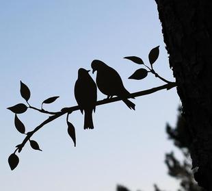 �羳����վС�B��Ӱ�b�Ʒ���B���W�^�����BΨ���L���Fˇ����