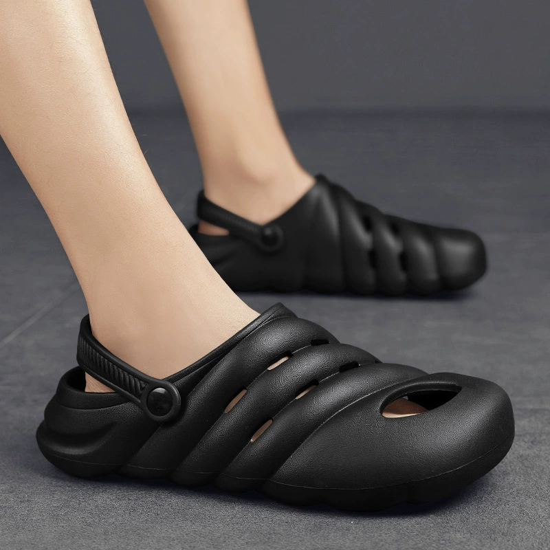 Мужские уличные домашние пляжные туфли двойного назначения с дырками, модные Нескользящие тапочки с мягким низом, поникающие на открытом воздухе, большие размеры с закрытым носком