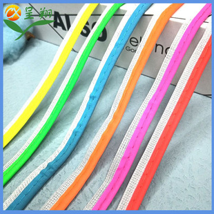 �����߅�l��ɫ���w���b�L߅�lǶ�l�߲ʜ�]��ĸ�������߲�ҹ��