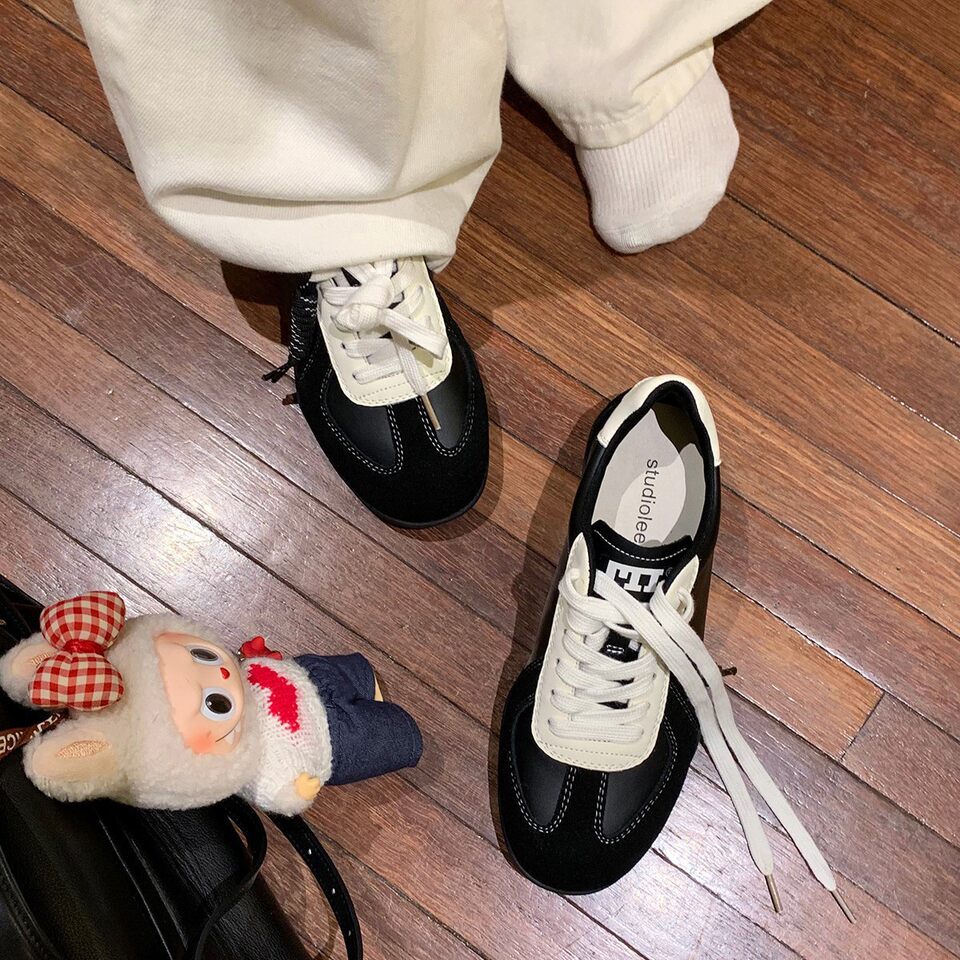 Giày sneaker nữ da bò phối màu mũi tròn dây buộc tăng chiều cao — Màu trắng nhạt, màu sô cô la, màu vàng, màu đen