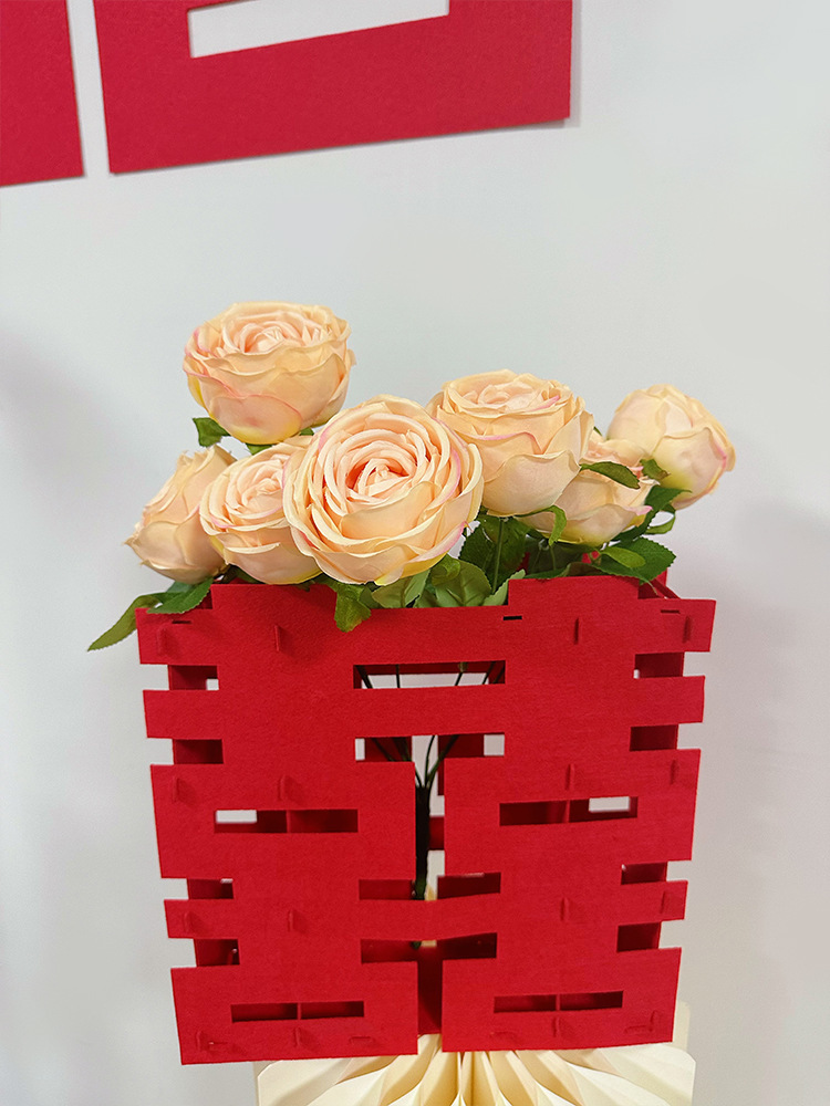 30cm 조립 하이 + 장미 7송이 (샴페인)