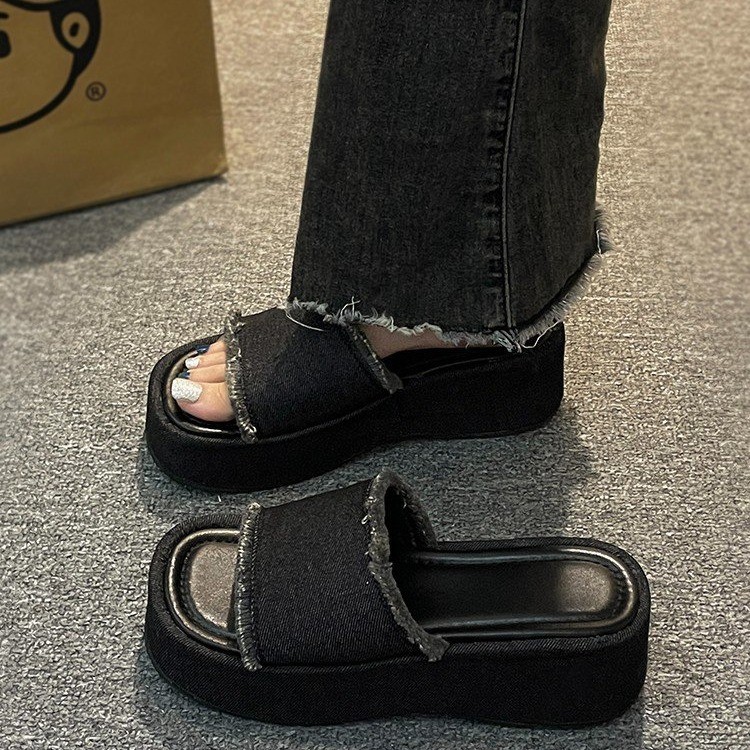 Niche simple denim fashion platform thick-soled wedge sandals for women 2023 new open-toe temperament beach slippers_voghion.com