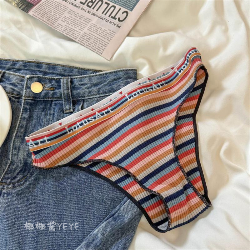 ヨーロッパとアメリカのレトロなブリーフ、レインボーニット糸の下着、日本の女の子の下着、コントラストカラーのヒョナ風ブリーフ|undefined