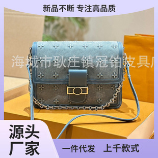 �H���¿��ļ�ţ���_ܽ�ݵ����羳�LŮʿ�μ��б���Ҹ�°�朗l��