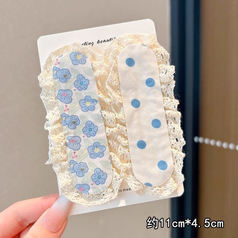4#Set polkadot biru (sepotong panjangnya sekitar 11cm dan lebar 4,5cm)